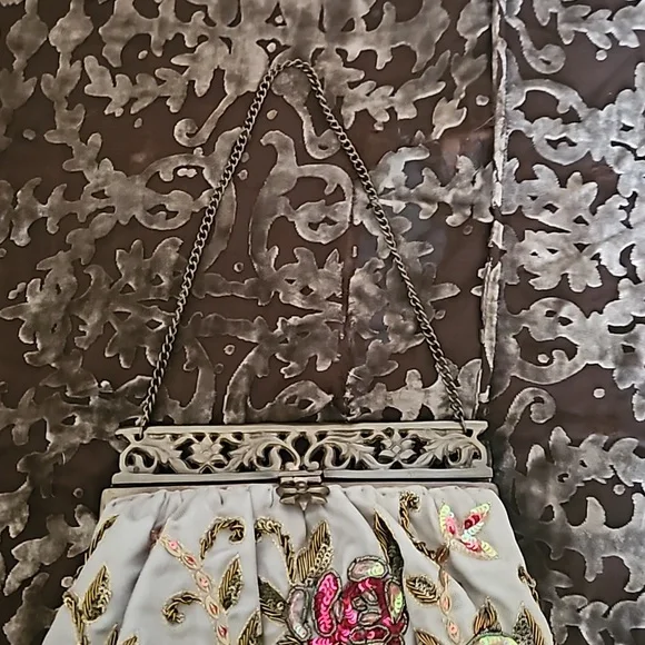 Moyna Coture Beaded Evening Bag - Picture 3 of 4